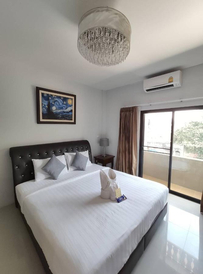 Bann Tawan Hostel & Spa Chiang Rai Ngoại thất bức ảnh